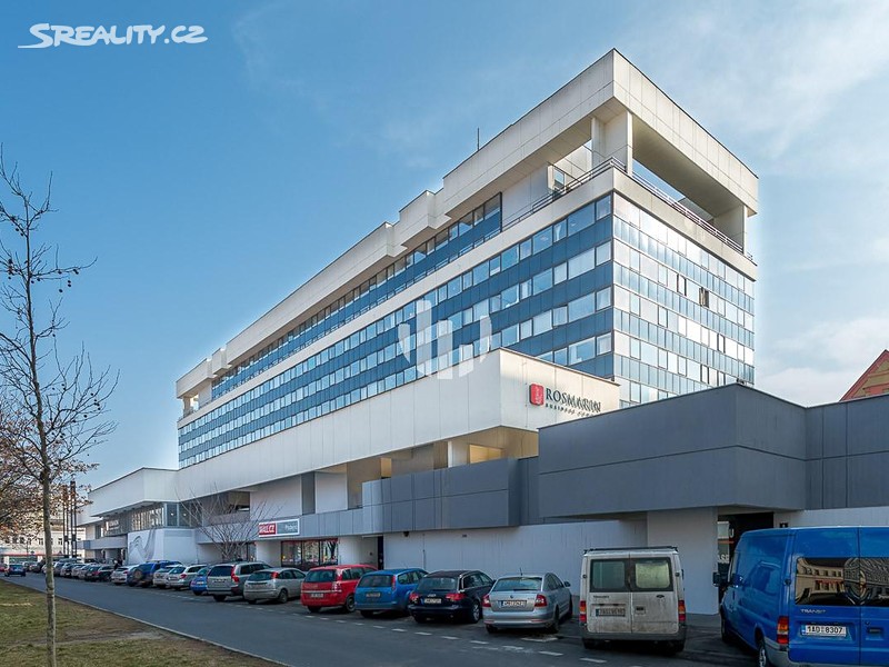 Pronájem kanceláře 253 m², Praha