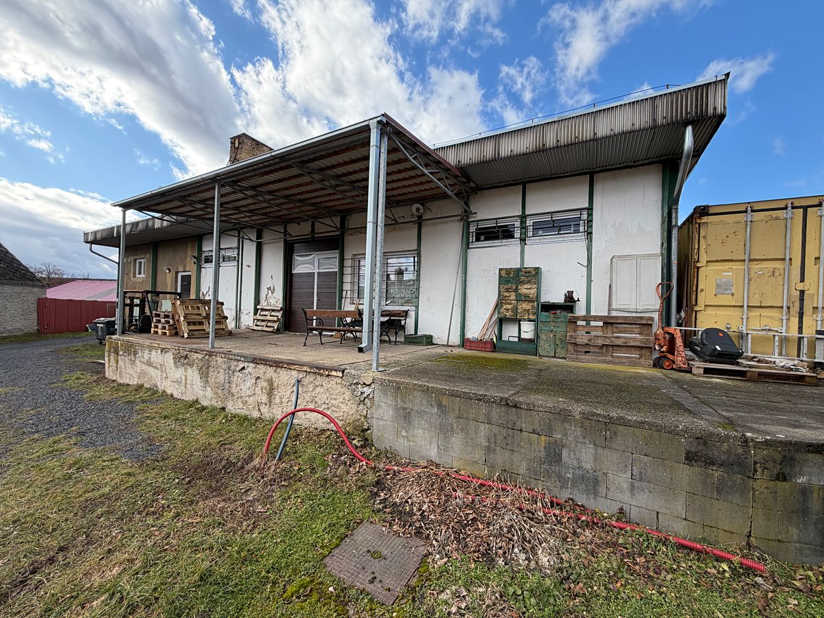 Prodej komerčního pozemku 1239 m² – fotografie 4