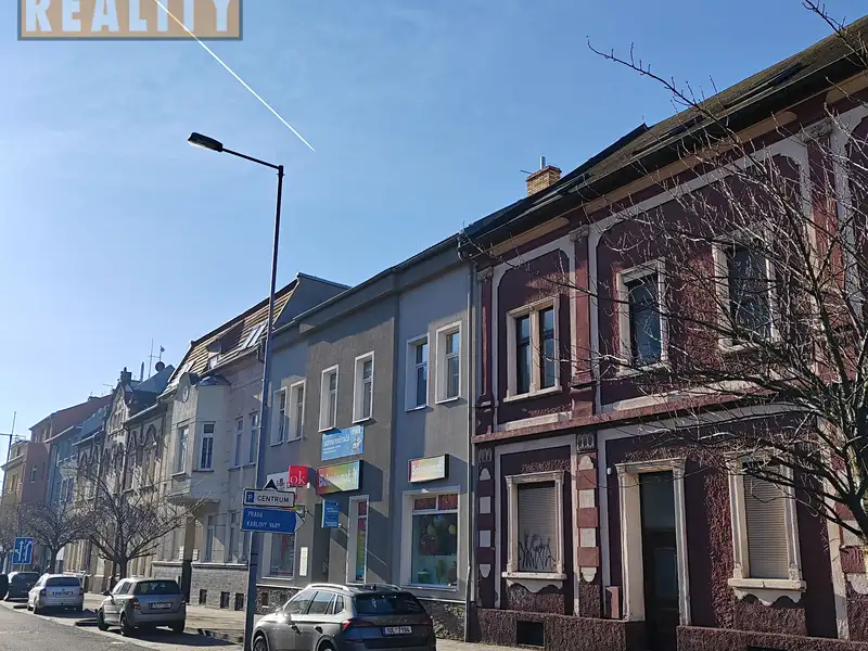 Pronájem kanceláře 30 m², Chomutov – náhled fotky 1