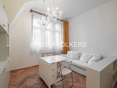 Pronájem bytu 1+kk 31 m²