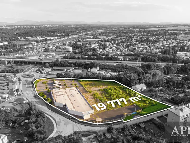 Prodej komerčního pozemku 19777 m², Ostrava – náhled fotky 1