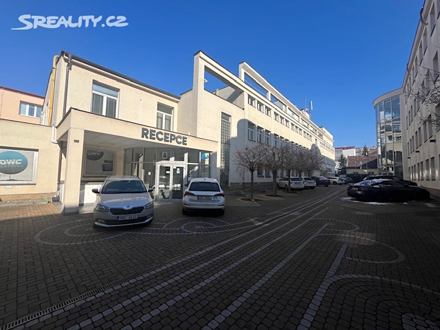 Pronájem kanceláře 87 m², Praha