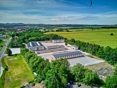 Pronájem skladového prostoru 370 m²