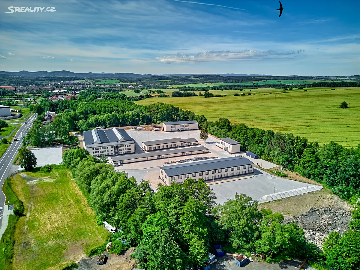 Pronájem skladového prostoru 370 m², Dolní Žďár