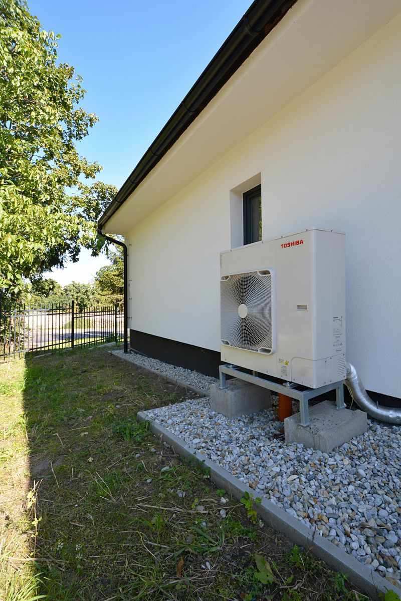 Prodej rodinného domu 92 m², pozemek 841 m² – fotografie 5