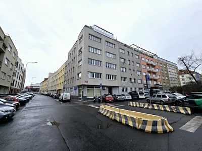 Pronájem bytu 1+kk 35 m²