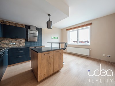 Pronájem bytu 3+kk 77 m²