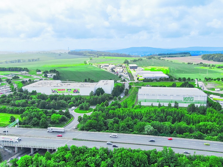 Комерційне приміщення в оренду, 15 422 м² (7 з 15)