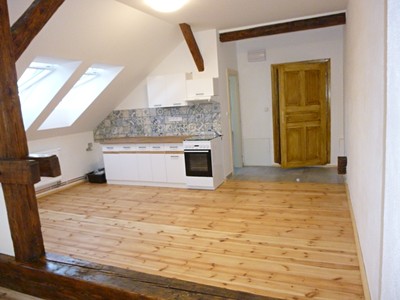 Pronájem bytu 2+kk 48 m² (Podkrovní)