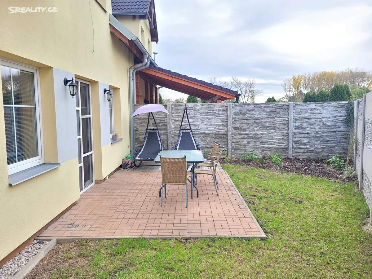 Pronájem rodinného domu 112 m², pozemek 277 m² – pohled 2