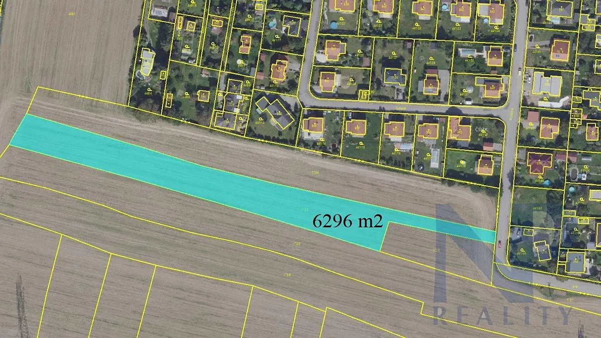 Prodej pole 6296 m²