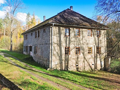Prodej  rodinného domu 520 m², pozemek 2 024 m²