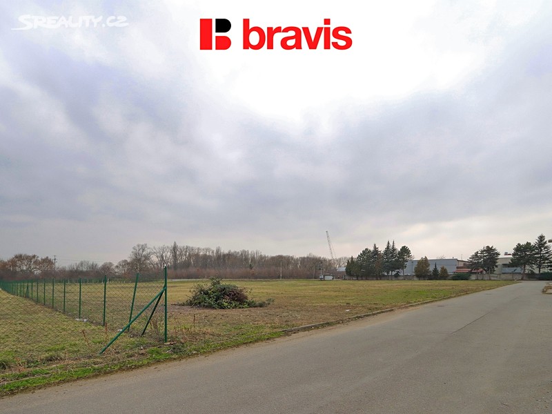 Pronájem  komerčního pozemku 7 941 m² – pohled 2