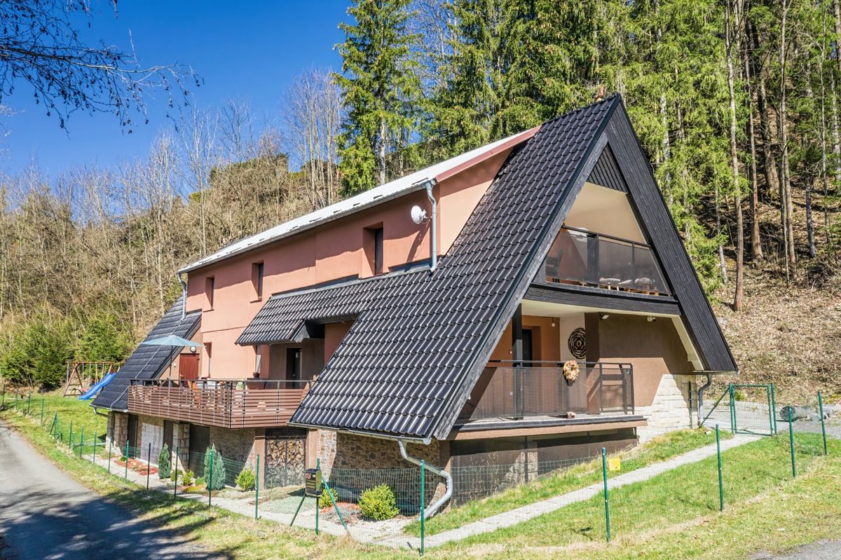 Prodej ubytovacího zařízení 300 m²