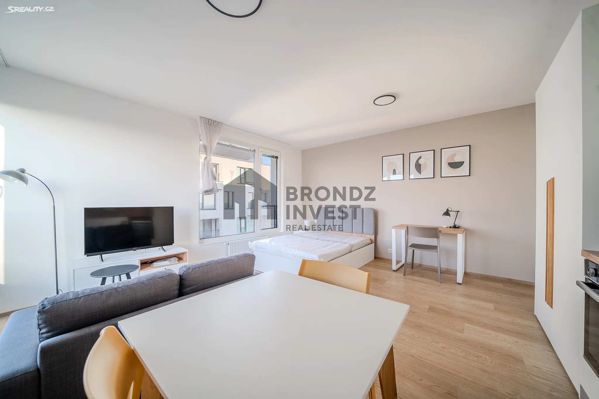 Pronájem bytu 1+kk 36 m²