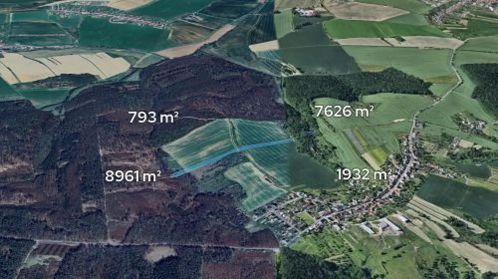 Prodej podílu 1/8 pole 2233 m²