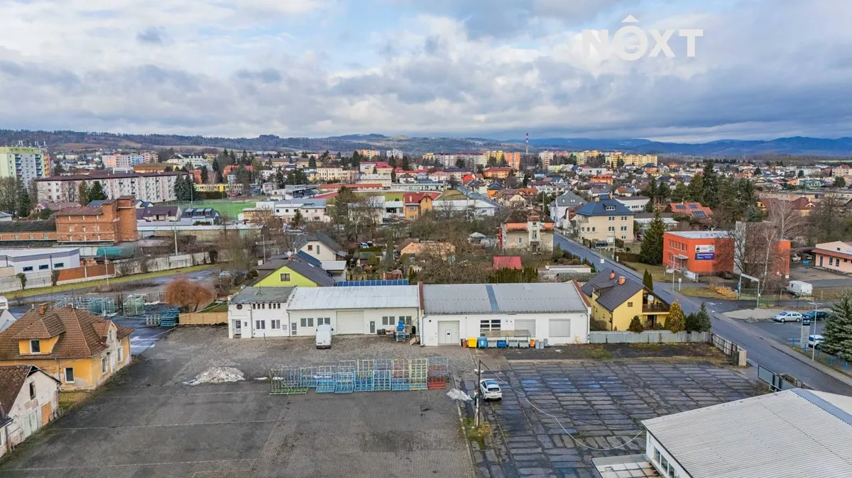 Pronájem výrobní haly, prostoru 563 m²