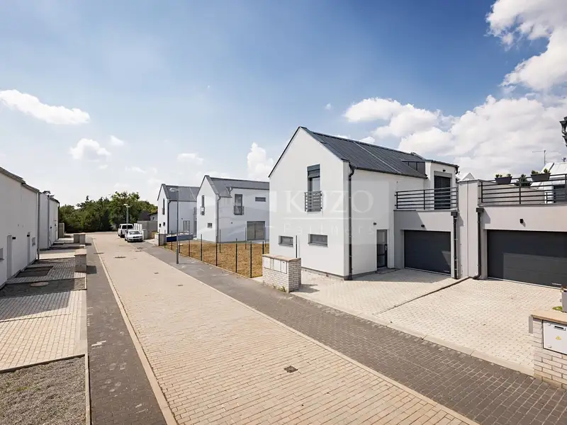 Prodej rodinného domu 164 m², pozemek 320 m², Mladá Boleslav – náhled fotky 1
