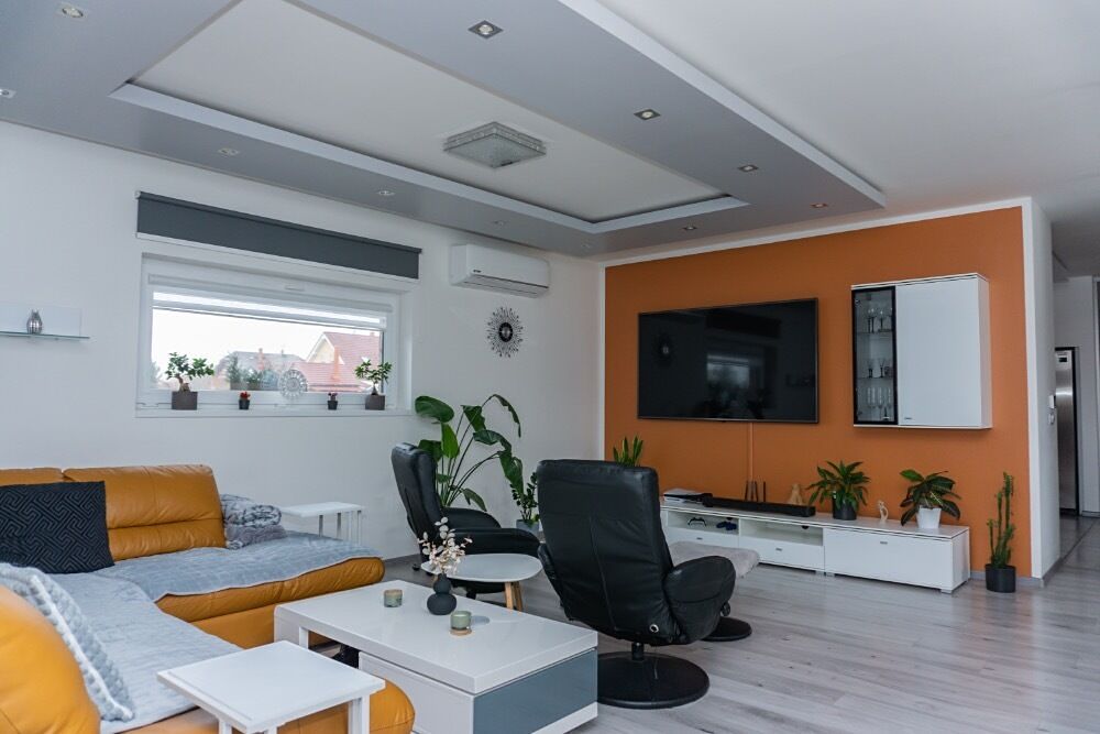Prodej rodinného domu 250 m², pozemek 1717 m² – fotografie 5