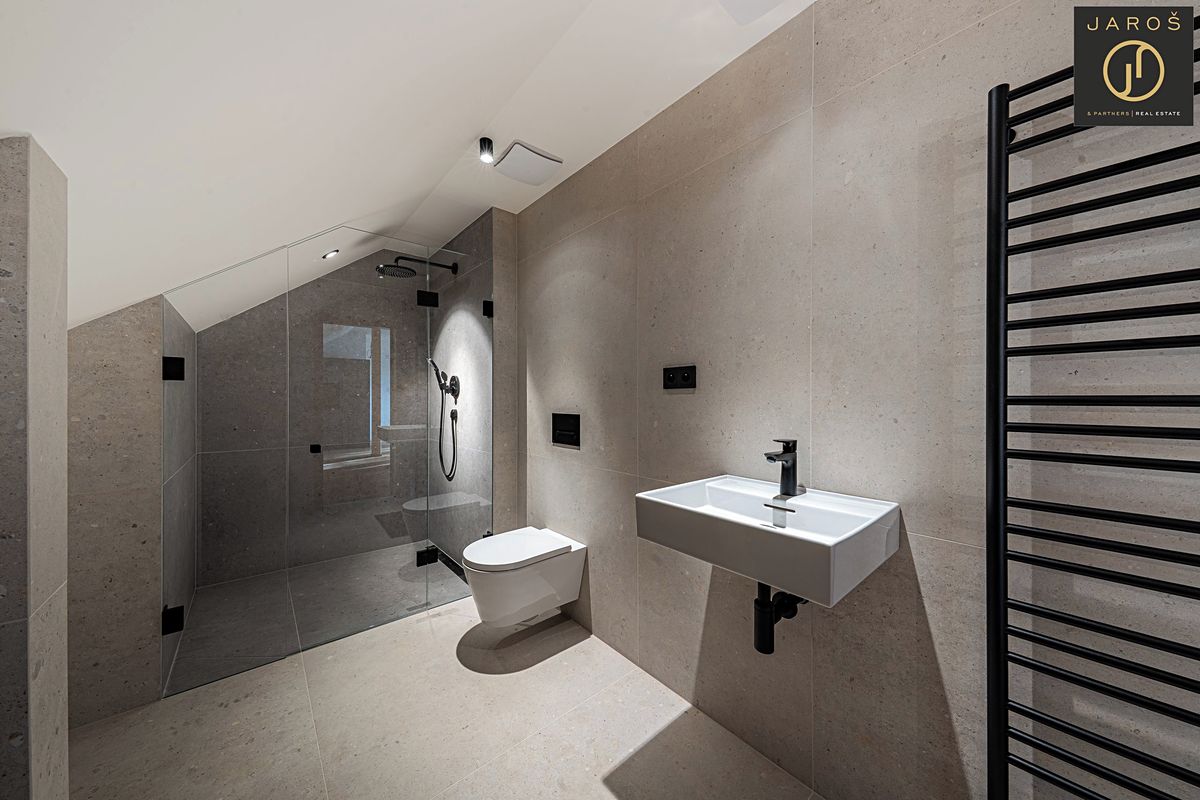 Prodej bytu 3+kk 94 m² – fotografie 3