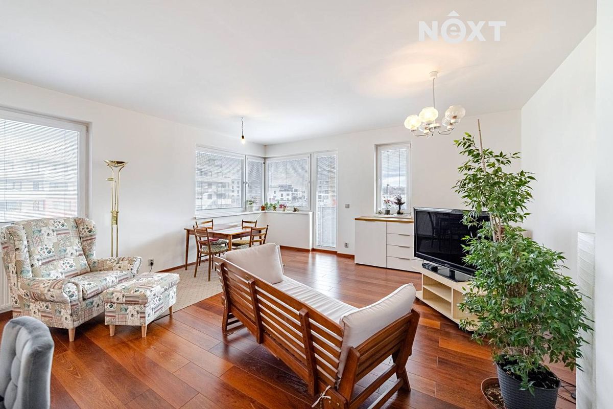 Prodej bytu 4+kk 99 m² (Jednopodlažní)