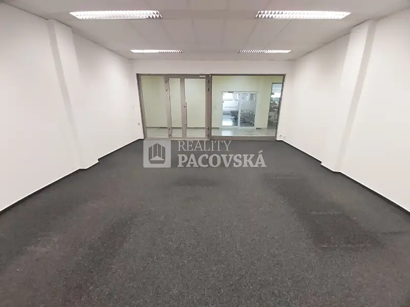 Pronájem kanceláře 62 m², Ústí nad Labem – náhled fotky 2