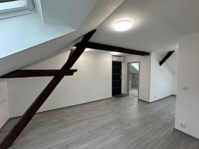 Pronájem bytu 3+kk 73 m²