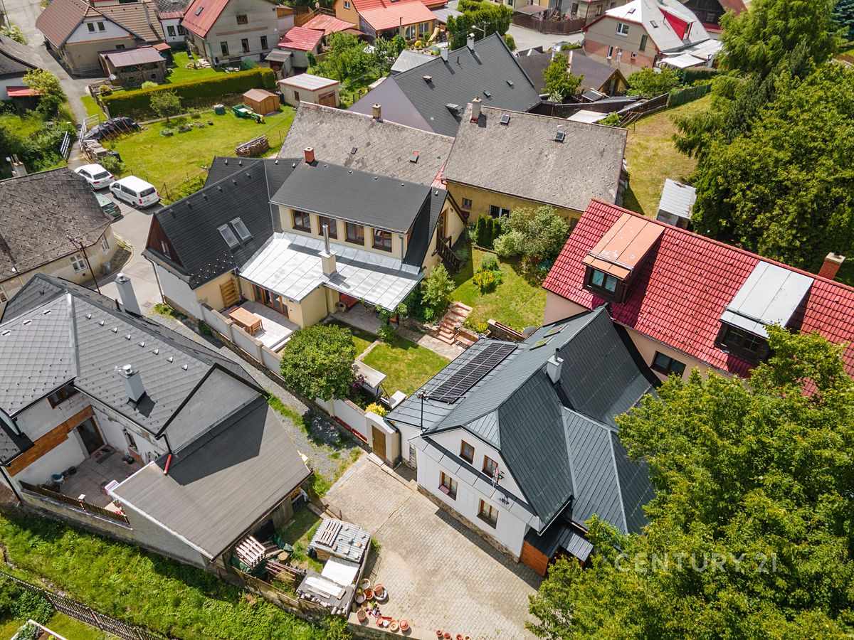 Prodej chalupy 156 m², pozemek 685 m² – fotografie 3