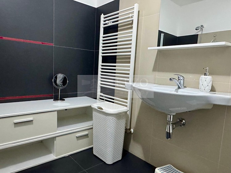 Prodej bytu 3+kk, 101 m² (3 z 29)