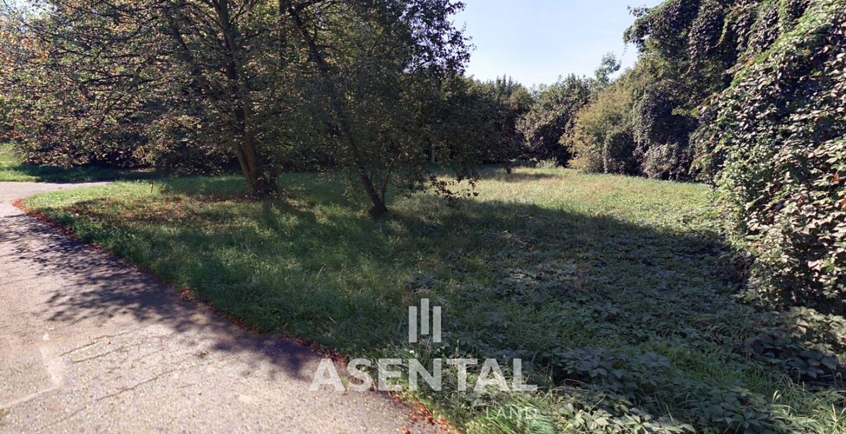 Prodej stavebního pozemku 12371 m²