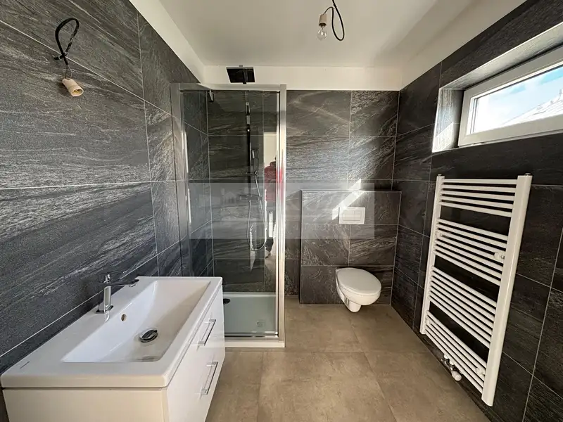 Prodej rodinného domu 164 m², pozemek 320 m², Mladá Boleslav – náhled fotky 2