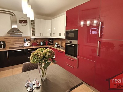 Prodej bytu 3+kk 69 m² (Jednopodlažní)