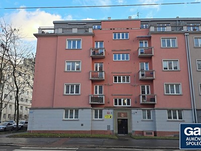 Pronájem bytu 1+1 51 m²