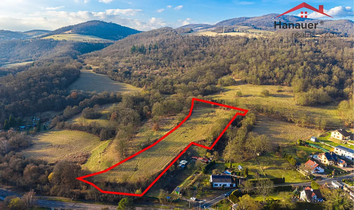 Prodej stavebního pozemku 11413 m²