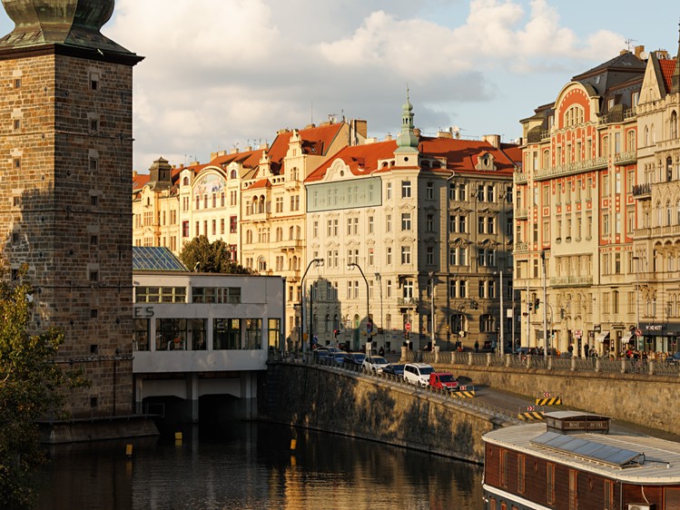 Masarykovo nábřeží