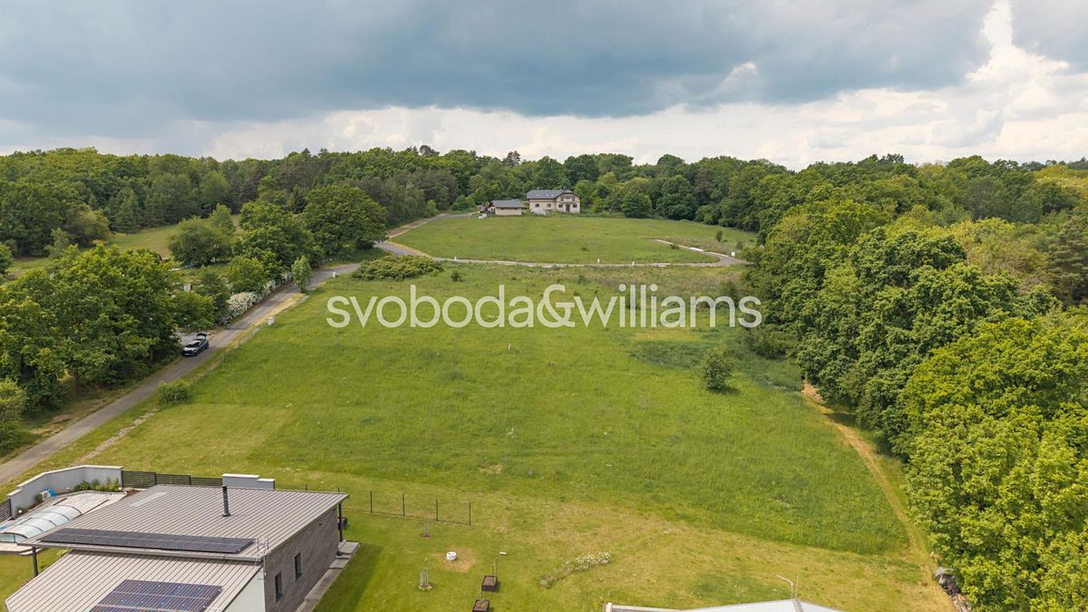Prodej stavebního pozemku 1665 m² – fotografie 4