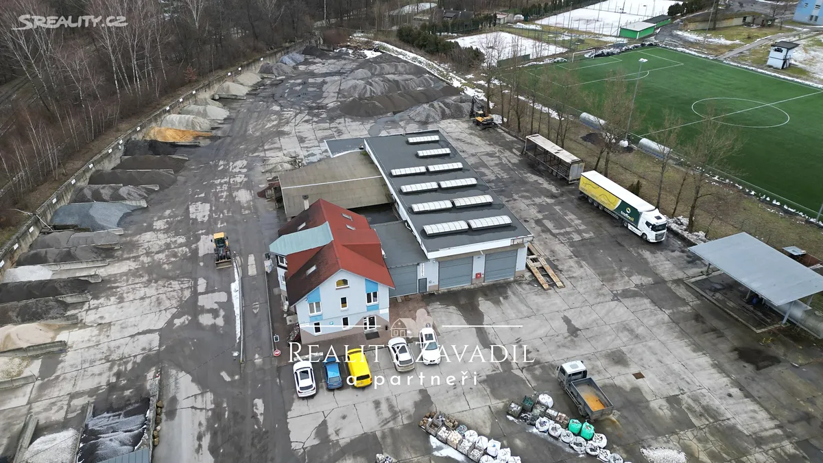Pronájem výrobní haly, prostoru 1023 m², Horní Suchá