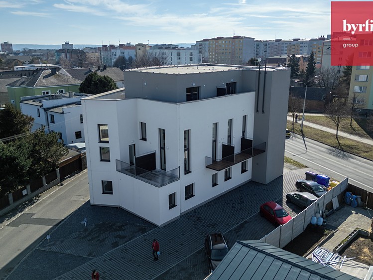 Prodej bytu 1+kk, 28 m² (13 z 17)