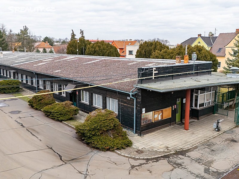 Pronájem kanceláře 294 m², Veselí nad Moravou