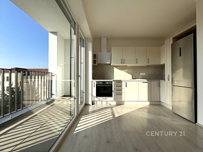 Pronájem bytu 3+kk 67 m²