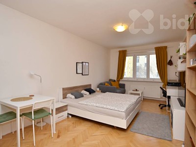 Pronájem bytu 2+1 57 m²