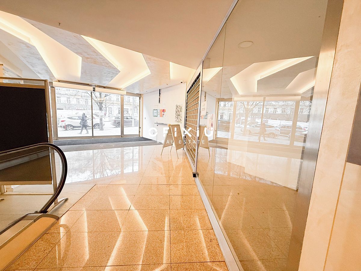 Pronájem obchodního prostoru 32 m² – fotografie 3