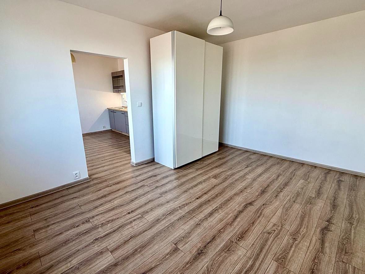 Prodej bytu 1+1 36 m² – fotografie 2