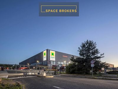 Pronájem skladového prostoru 2500 m²