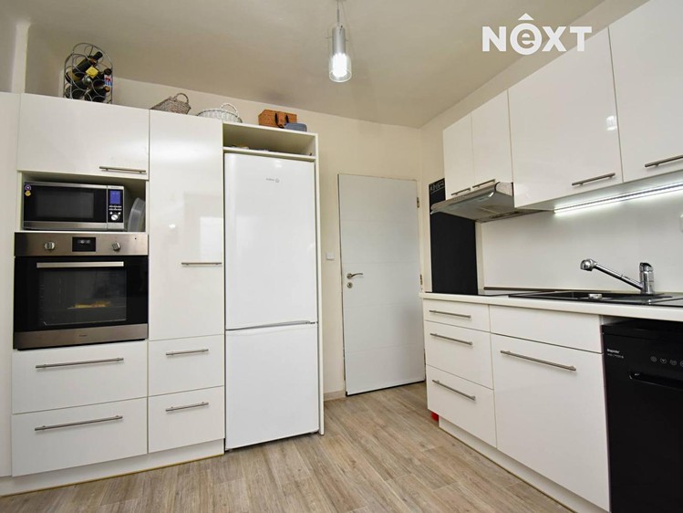 Prodej domu, 185 m² (7 z 23)