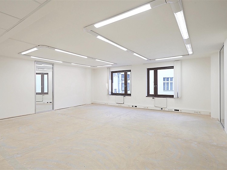 Комерційне приміщення в оренду, 186 м² (3 з 10)