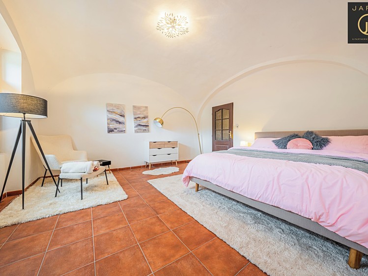 Prodej domu, 300 m² (22 z 56)