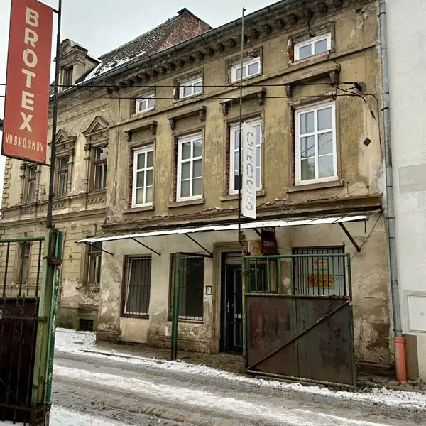 Prodej rodinného domu 200 m², pozemek 123 m², Broumov – náhled fotky 1
