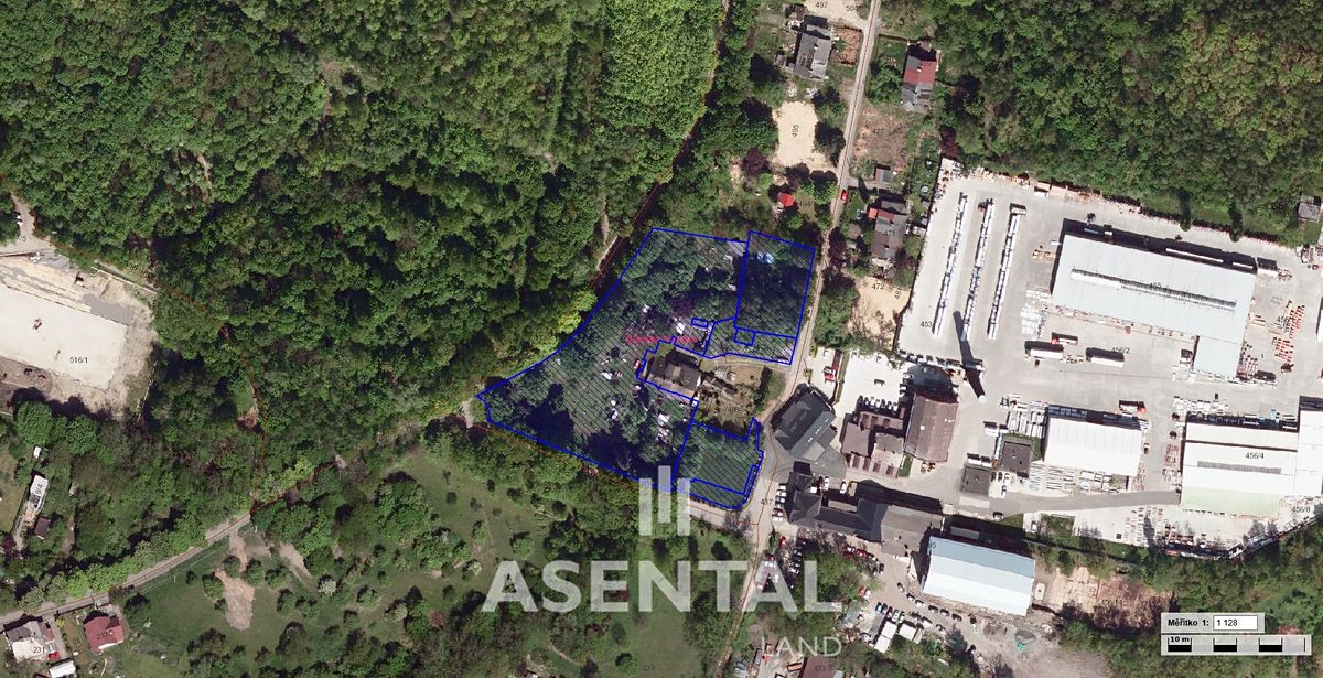 Prodej stavebního pozemku 8784 m²