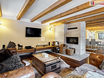 Prodej  rodinného domu 230 m², pozemek 6 666 m²